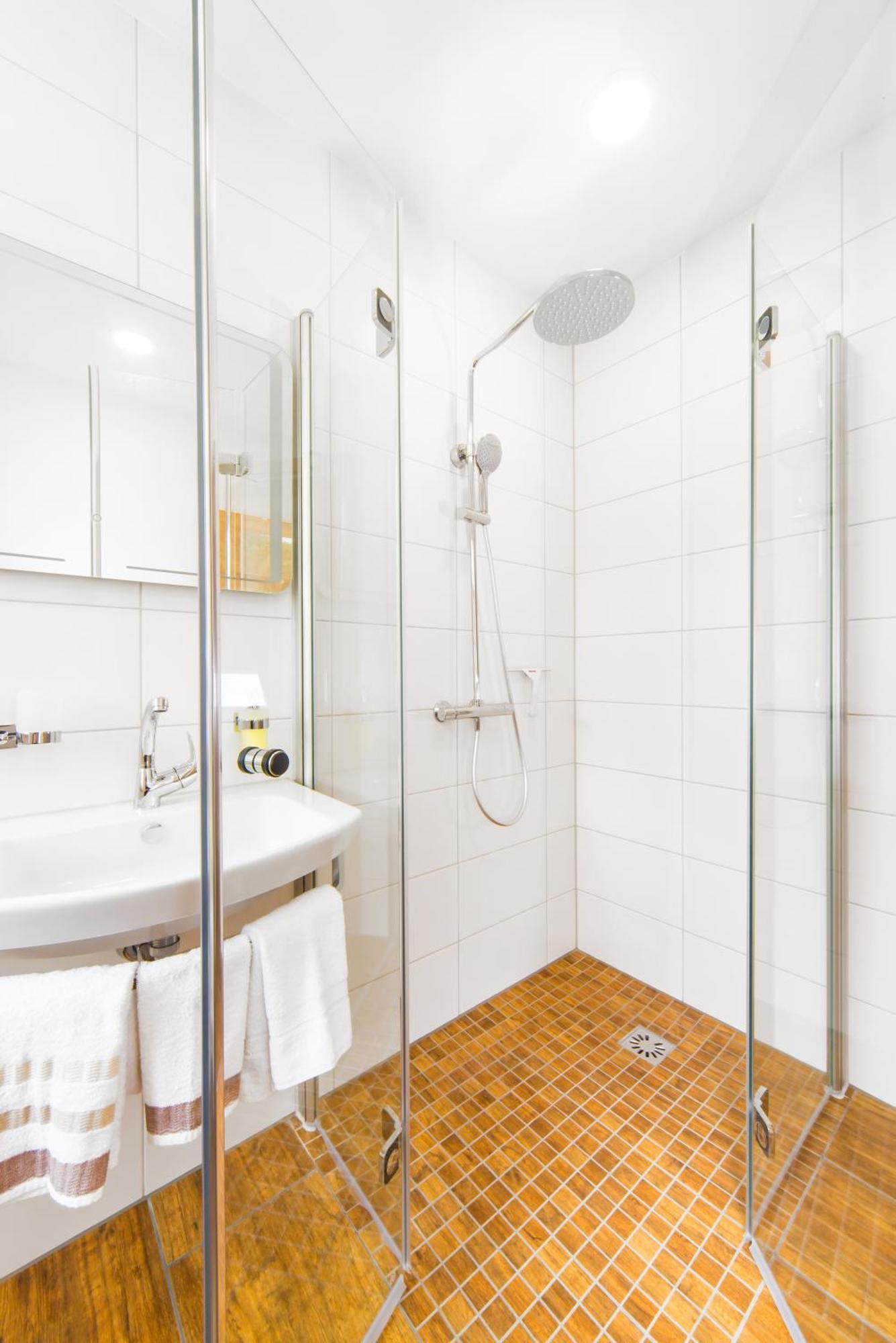 Staimicher Hoehen - Premium Appartements Kurort Steinbach-Hallenberg Habitación foto